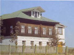 Бывшая музыкантская в имении Грешнево, филиал Карабихского музея